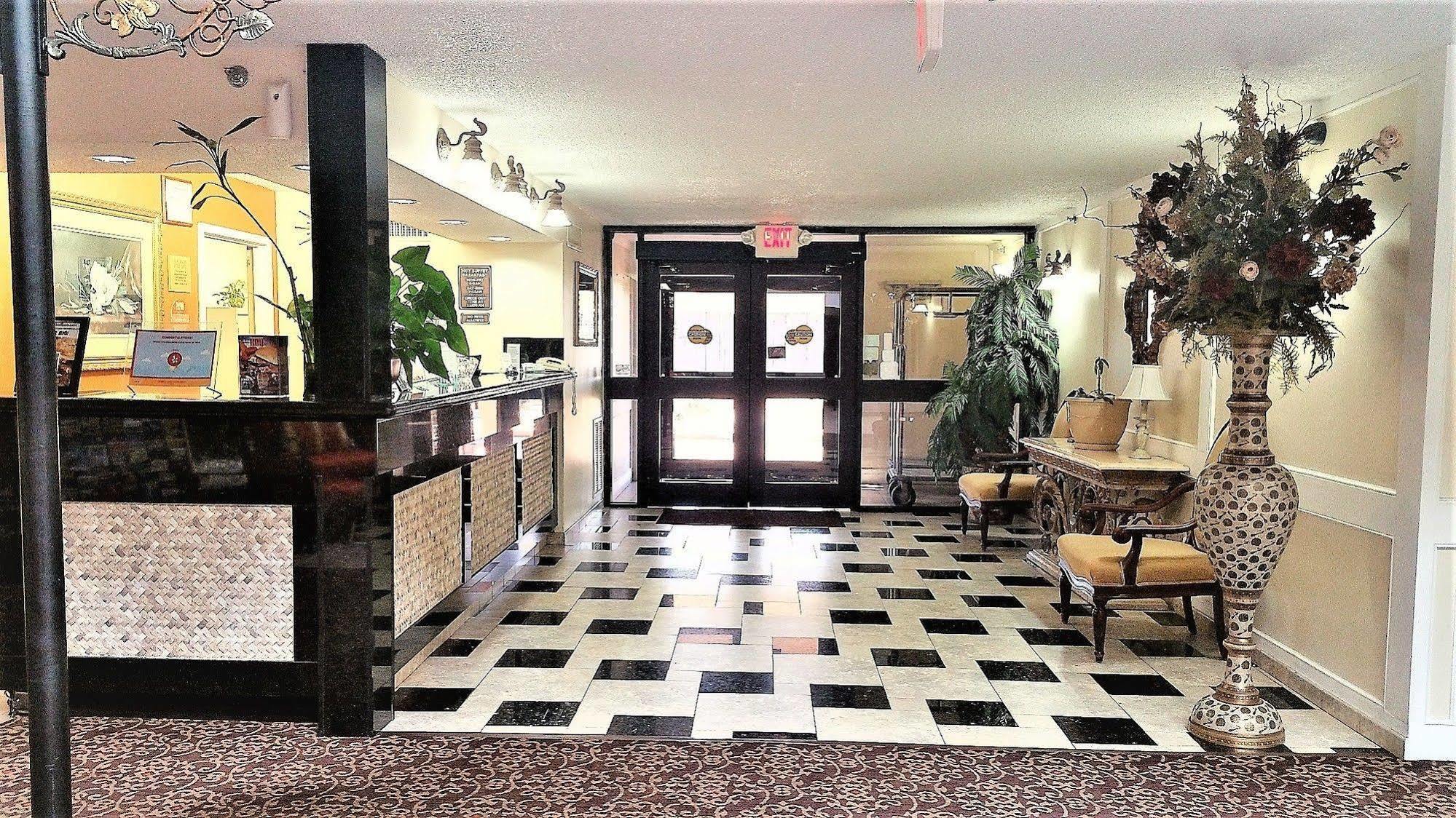 Governors Suites Hotel Oklahoma City Airport Area Exterior photo